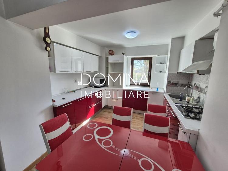 Apartament cu 3 camere semidecomandat, mobilat în Central