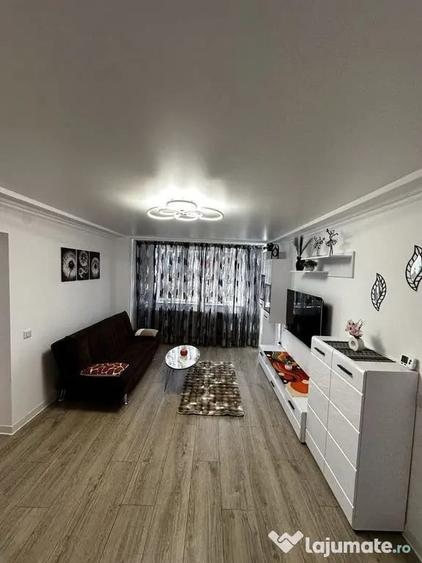 Apartament cu 2 camere semidecomandat în Țiglina 1