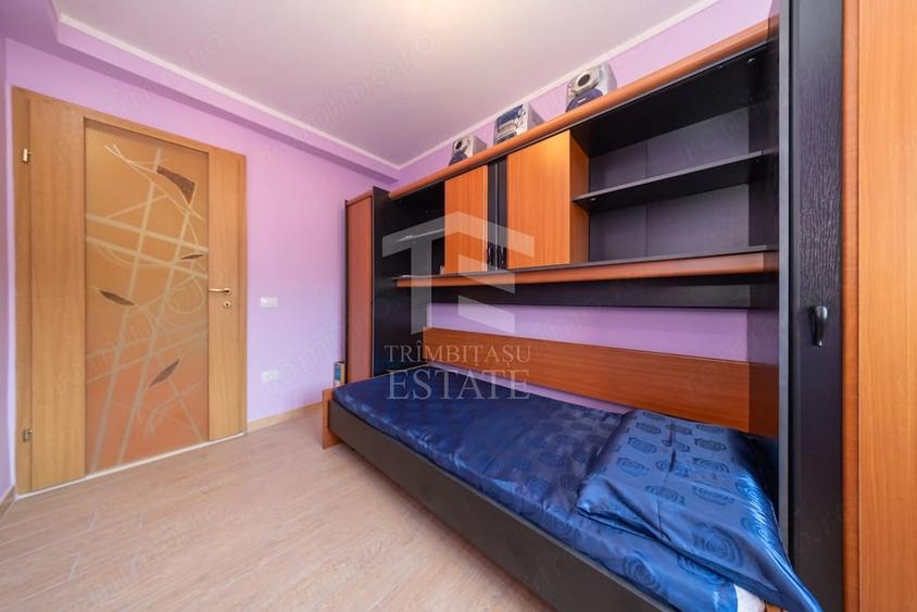 Apartament cu 3 camere decomandat în Electroprecizia