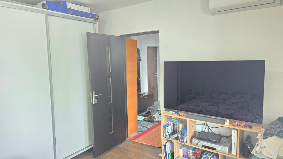 Vand apartament 2 camere decomandat in Deva, zona 22 Decembrie, - 8