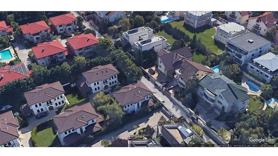 Teren Construcții intravilan de 1500 mp, în Iancu Nicolae