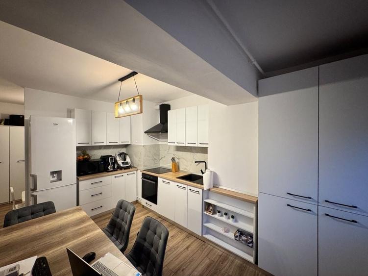 Apartament cu 2 camere în Traian
