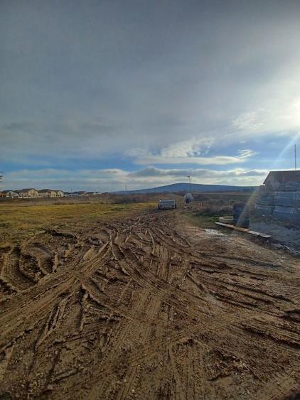 Teren Construcții intravilan de 812 mp, în Rontău