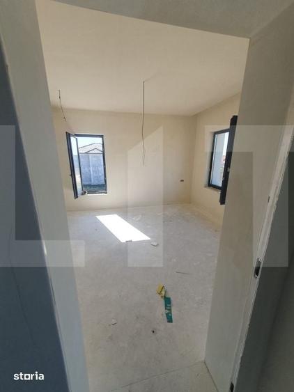 Casă cu 5 camere cu Teren 604 Mp în Ronaț