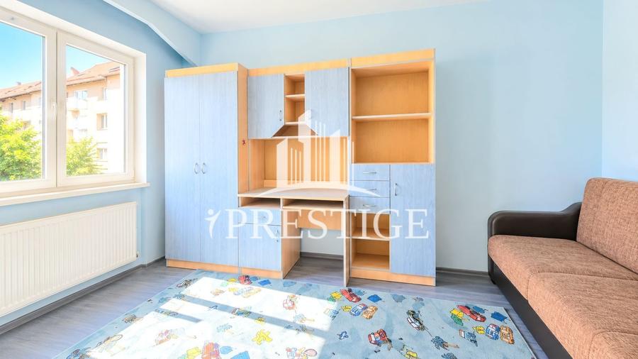 Apartament cu 2 camere semidecomandat, mobilat în Mihai Viteazul