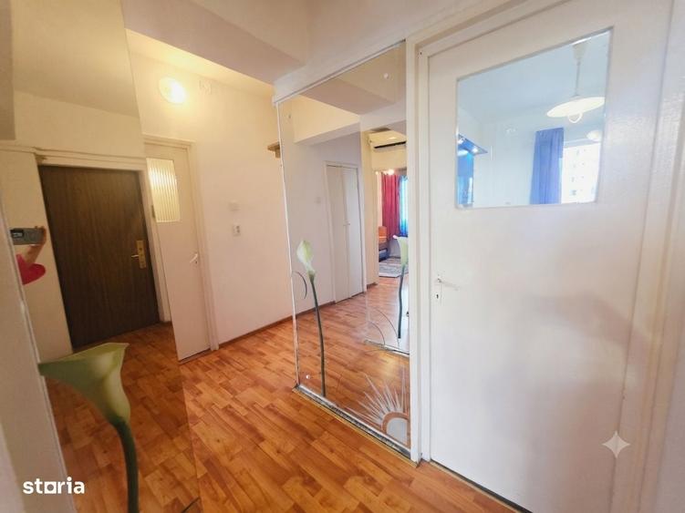 Vand apartament 3 camere cu 2 bai zona Astra - 4