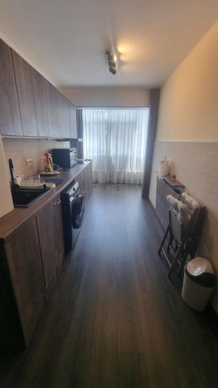 Apartament cu 2 camere decomandat în Casa de Cultură