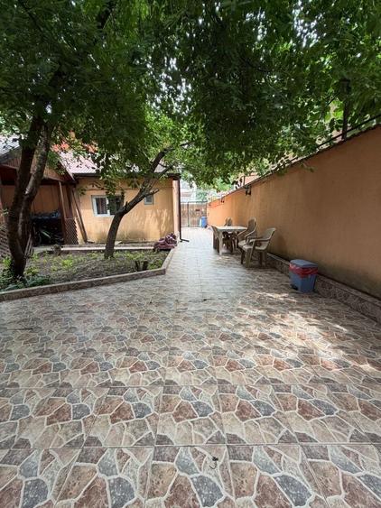 Casă cu 4 camere în Colentina