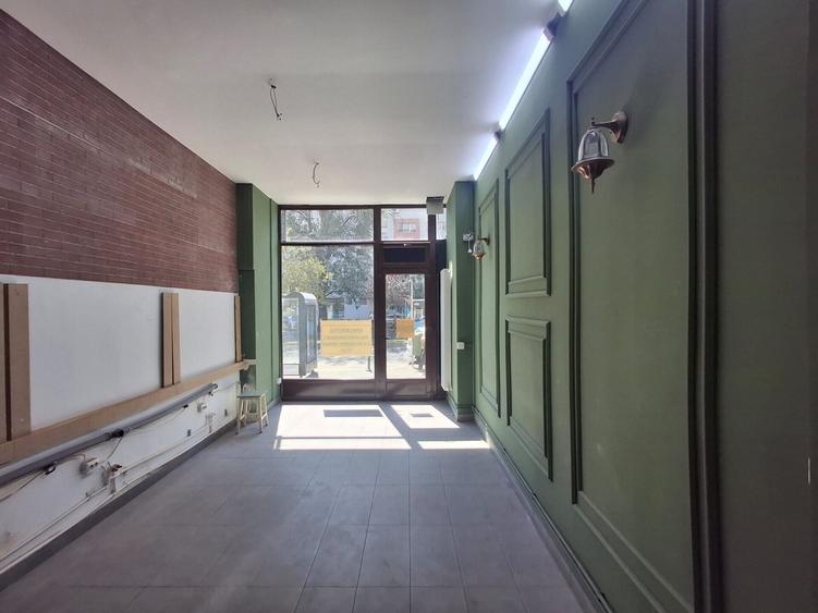 Spațiu comercial, de 35 mp, în 1 Mai