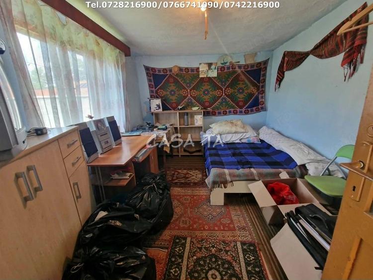 Casă cu 2 camere în Sănătești