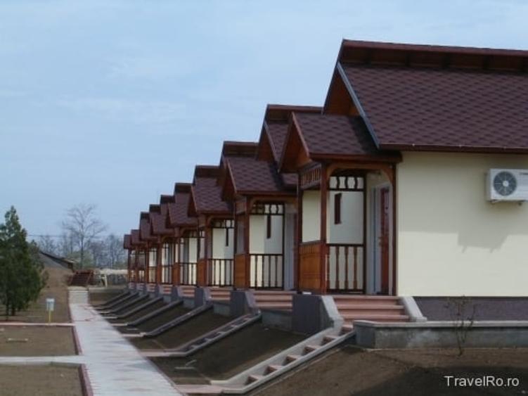 De Vânzare – Complex Turistic Miorița | 20.000 mp teren | Berceni, Ilfov - 3