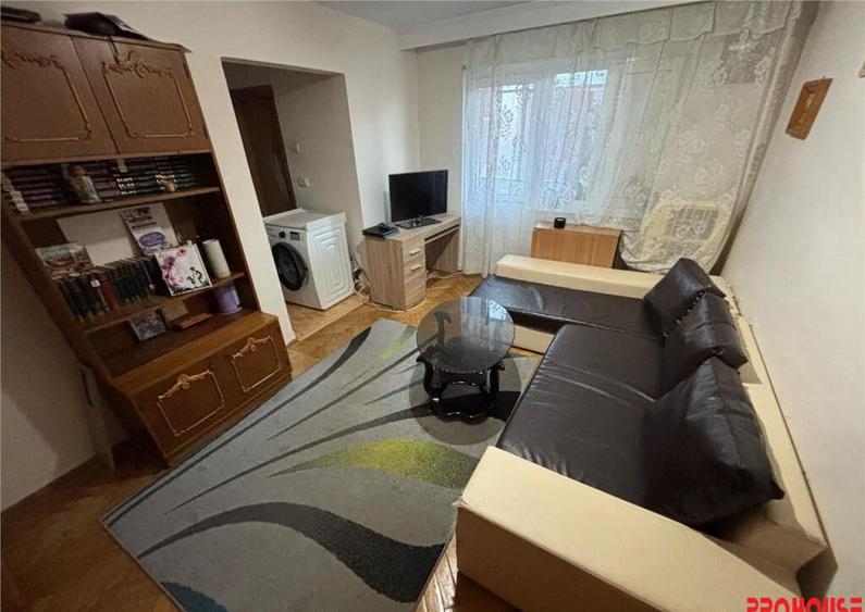 Zona Miron Costin - apartament 3 camere - etajul 2 - 11