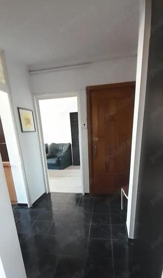 Privat, vind in Constanta, zona Viile noi- Aurel Vlaicu, un partament 2 camere, decomandate. - 1