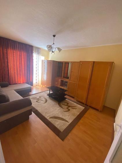Pf vand apartament cu 3 camere - 1