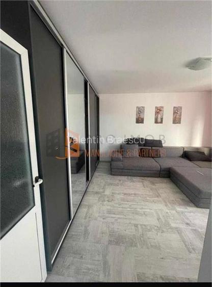 Garsoniera cf 1 sporit decomandata zona Bulevardul 1 Decembrie 1918