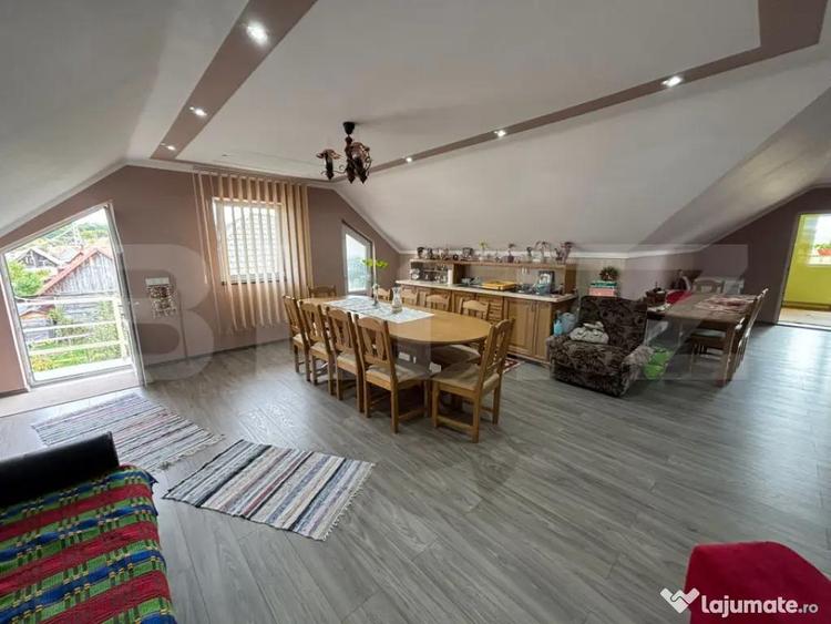 Casa individuala cu 7 camere, 200 mp, teren 627 mp, Jucu de - 7