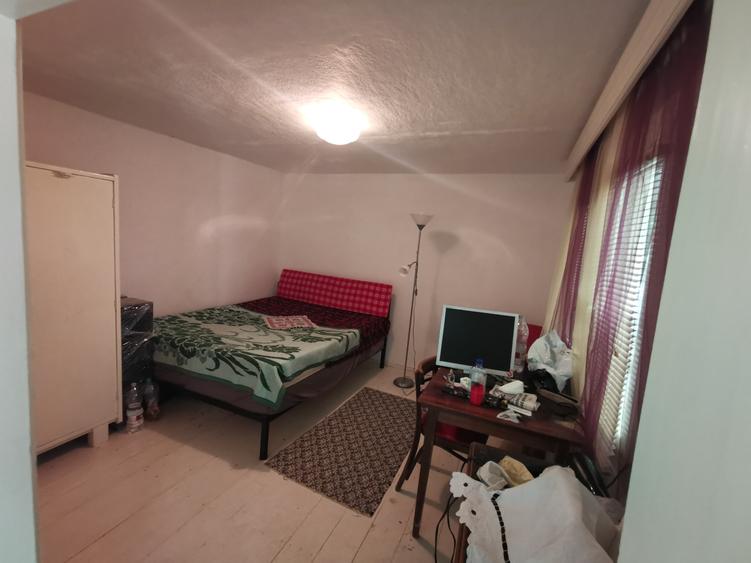 Casa batraneasca la Buzeni - 8