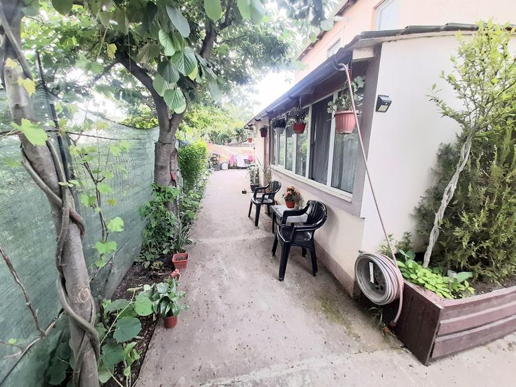 Apartament cu doua camere, suprafata utila de 55 mp situat la parter  in Cumpana - 1