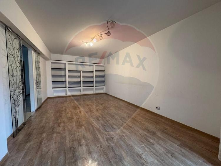 Apartament 3 cam de vânzare Drumul Taberei-metrou Valea Ialomitei - 17