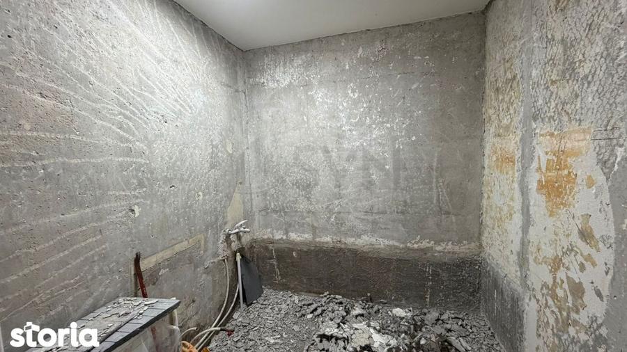 Apartament cu 2 camere decomandat în Crângași