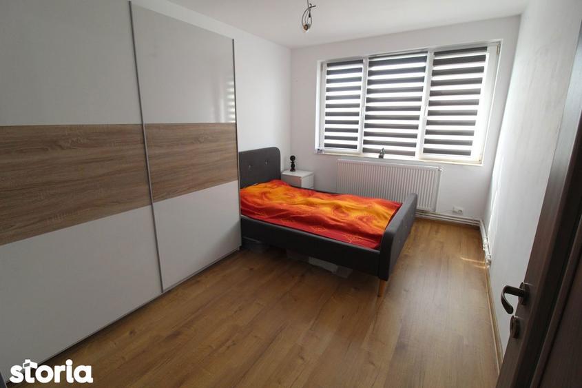 Inchiriez apartament 2 camere in Hunedoara, Stadion-Bd.M. Viteazu,et.6 - 7