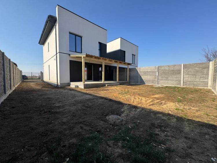 Duplex 4 camere, 110mp utili, 290mp teren - zona Giroc - 2