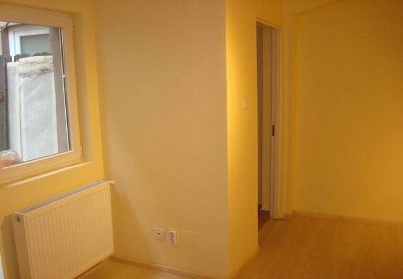 Casa 5 camere, spatiu comercial inclus, stradal, pretabila Rezidential, Cabinet - 16