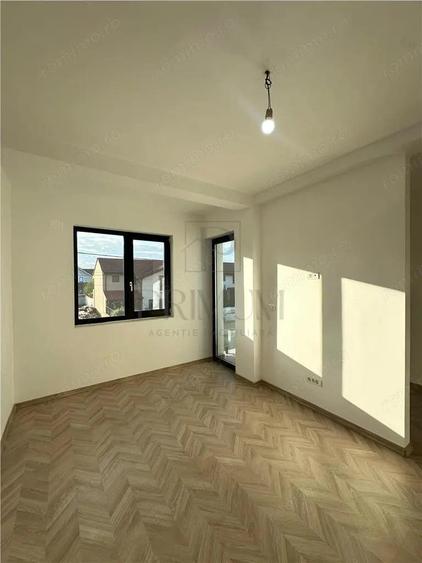 GIROC IQ - Duplex despartit - 5 Camere - 3 Bai - Teren generos - Finisaje premium - 7