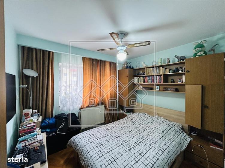 Ap cu 2 camere, pivnita, Etaj 2\/5 - Zona Valea Aurie - 4