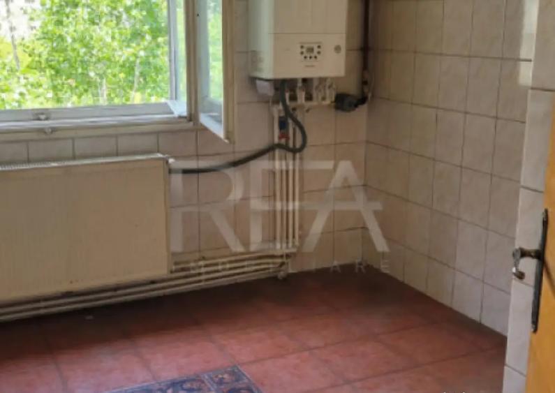 3 Camere Sebastian Elev Niculae Popovici - 1