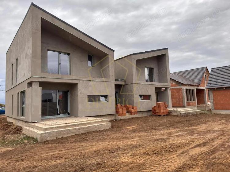 COMISION 0% Duplex despartit cu 4 camere | UMFT - 1