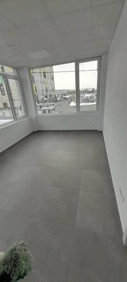 Spatiu comercial de inchiriat - 6