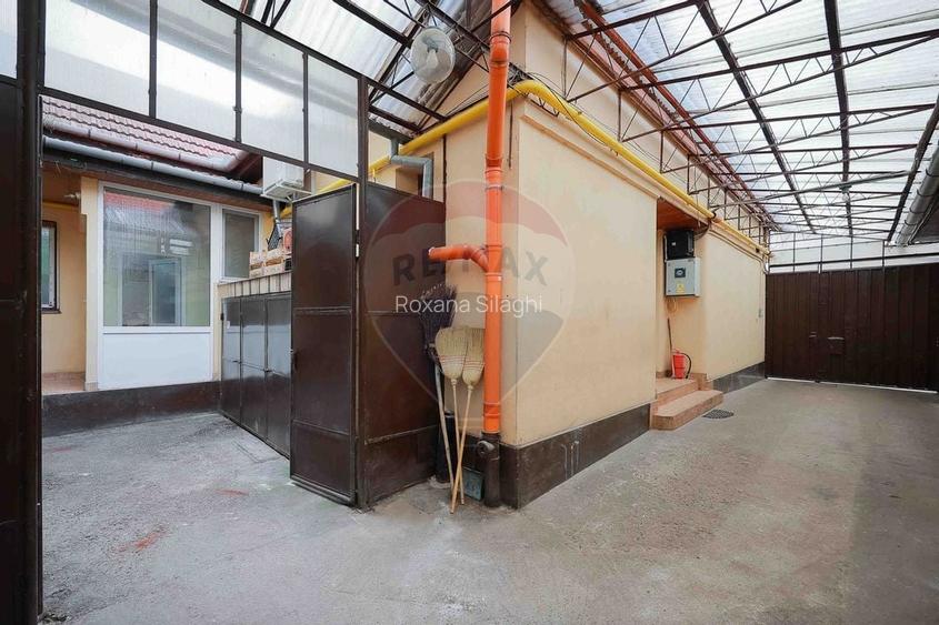 Spatiu comercial si brutarie/patiserie de Inchiriat in zona Iosia