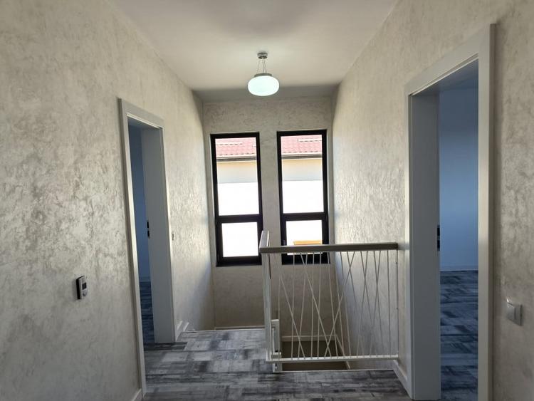 Vila 5 camere, garaj, 644mp teren. Popas Pacurari- V Lupului - 10