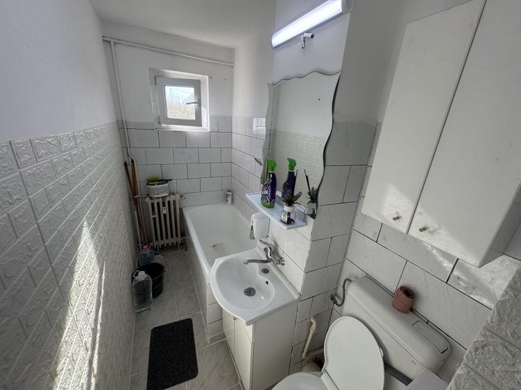 Apartament 2 camere zona Inel 2 - 6