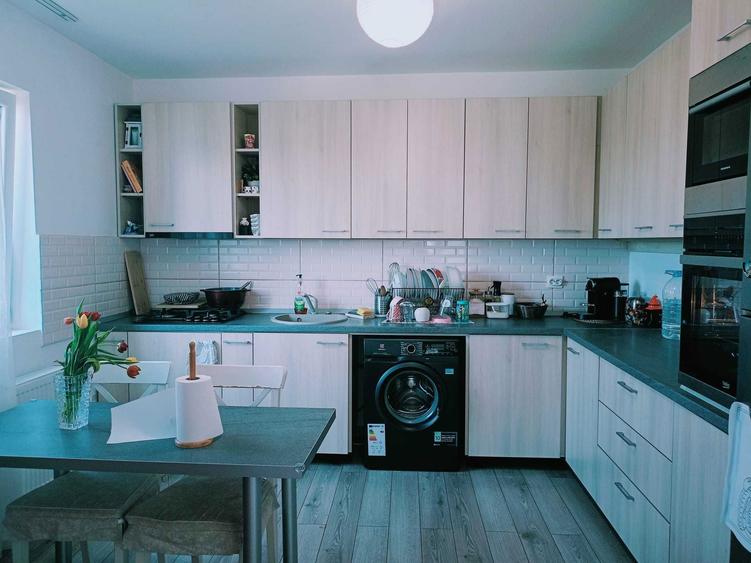 Crevedia Darza,casa parter,cartier rezidential,toate utilitatile,acces rapid DN1A,135000eur - 7