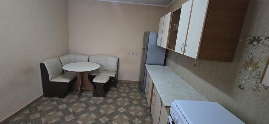 Casa renovata total in 2 studiouri separate cu curte - 8