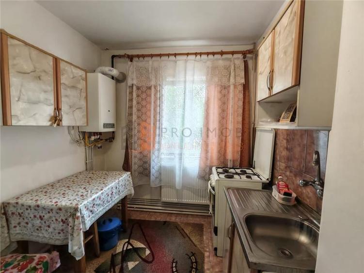 Apartament 2 camere semidecomandat  zona Obor - 3