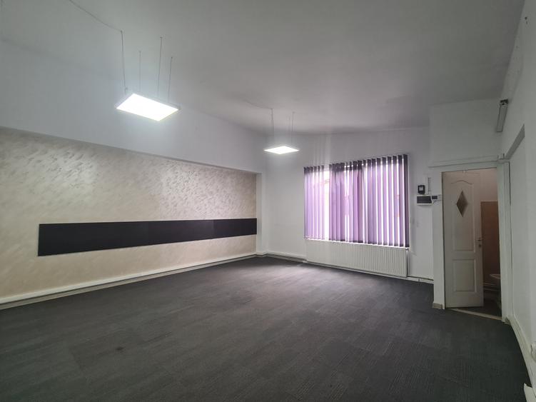 Spatiu birou/studio de inchiriat - Tatarasi Aurel Vlaicu - 1