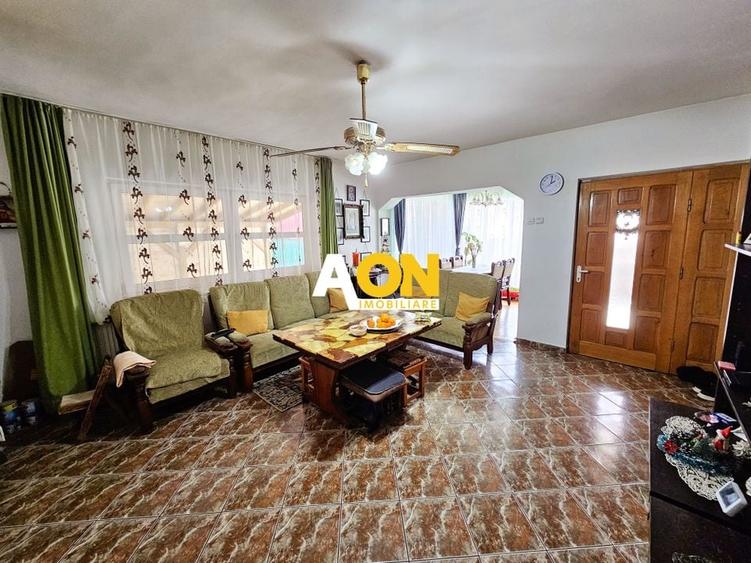 Casa spatioasa, 755 mp teren, Cetate, pretabila pentru birouri - 13