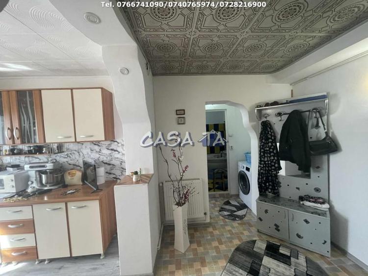 Apartament 2 Camere, Etaj 4, Rovinari - 9