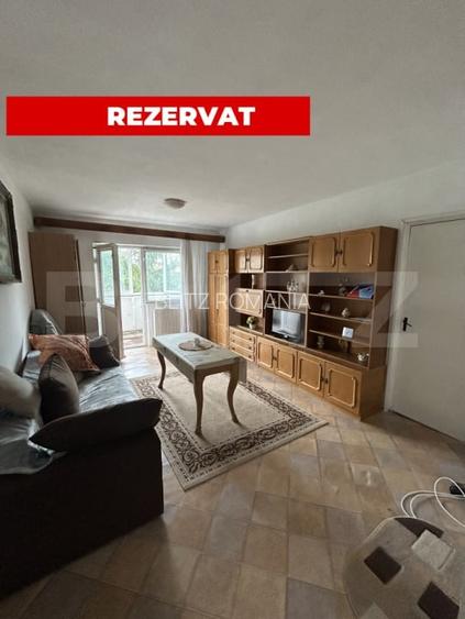 Apartament de vanzare, cu 3 camere, 64 mp, zona Tractorul Apartament de vanzare, cu 3 camere, 64 mp, zona Tractorul