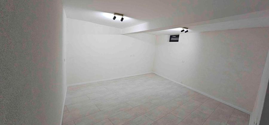 ZONA EXCLUSIVISTA , VILA NOUA LANGA DOMENIUL MARTISOR , DELTA VACARESTI ,INTRARE - 5