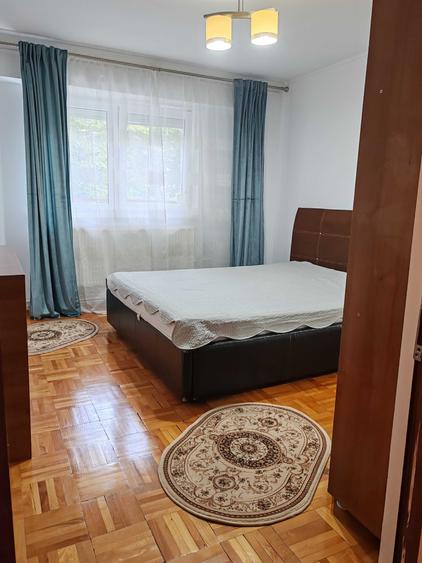 Inchiriez apartament 2 camere, ultracentral - 3