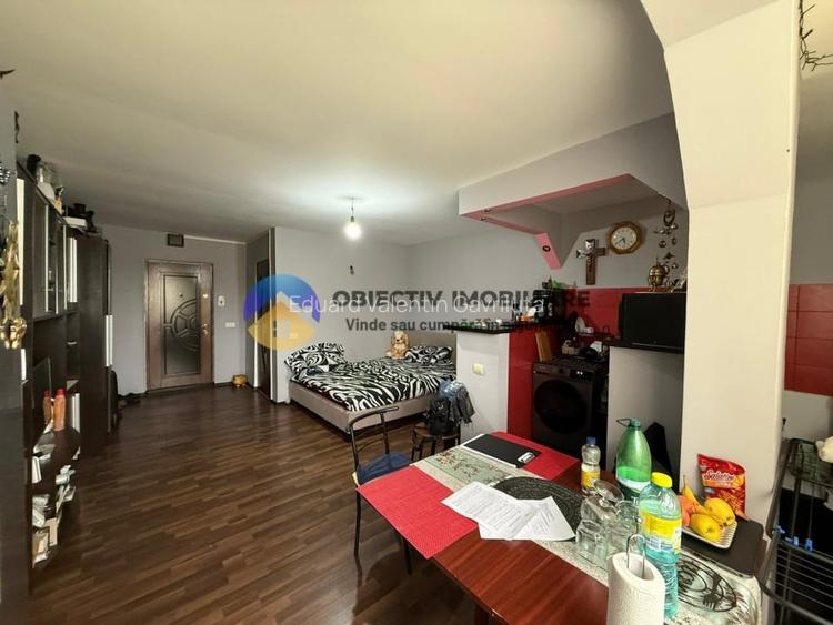 Garsoniera de vanzare - Str. Grigore Ureche, Piatra Neamt