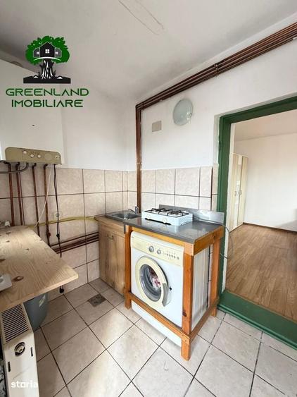 Casă cu 4 camere în Podul de Fier