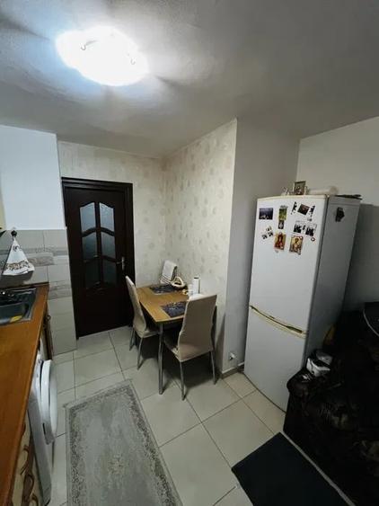 Apartament 3 camere cu centrala proprie - 5