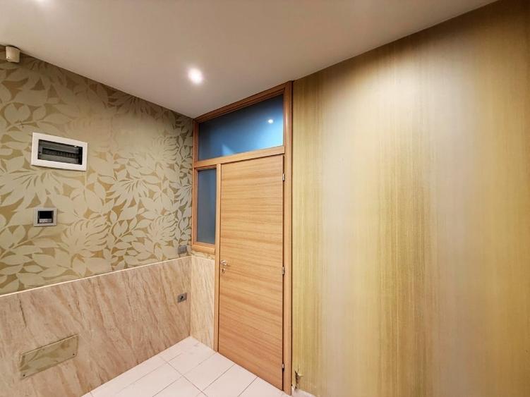 PROPRIETAR, apartament 3 camere mobilat, zona semicentrală, 5 minute de metrou - 9