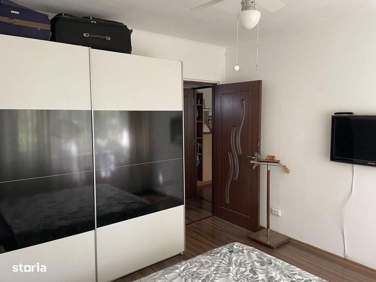 2 camere Pajura Parter retras, vedere deschisa spre spatiu verde - 9