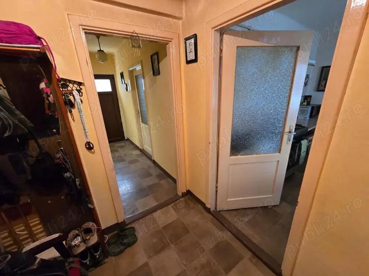 Re?i?a, casa 3 camere, D+P+E, 143 mp. zona Lunca Pomostului - 11